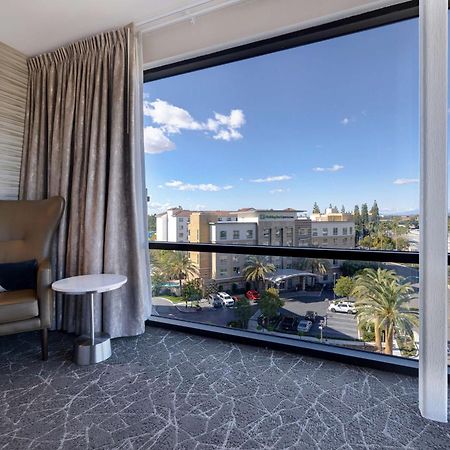 Hilton Garden Inn Anaheim Resort Dış mekan fotoğraf