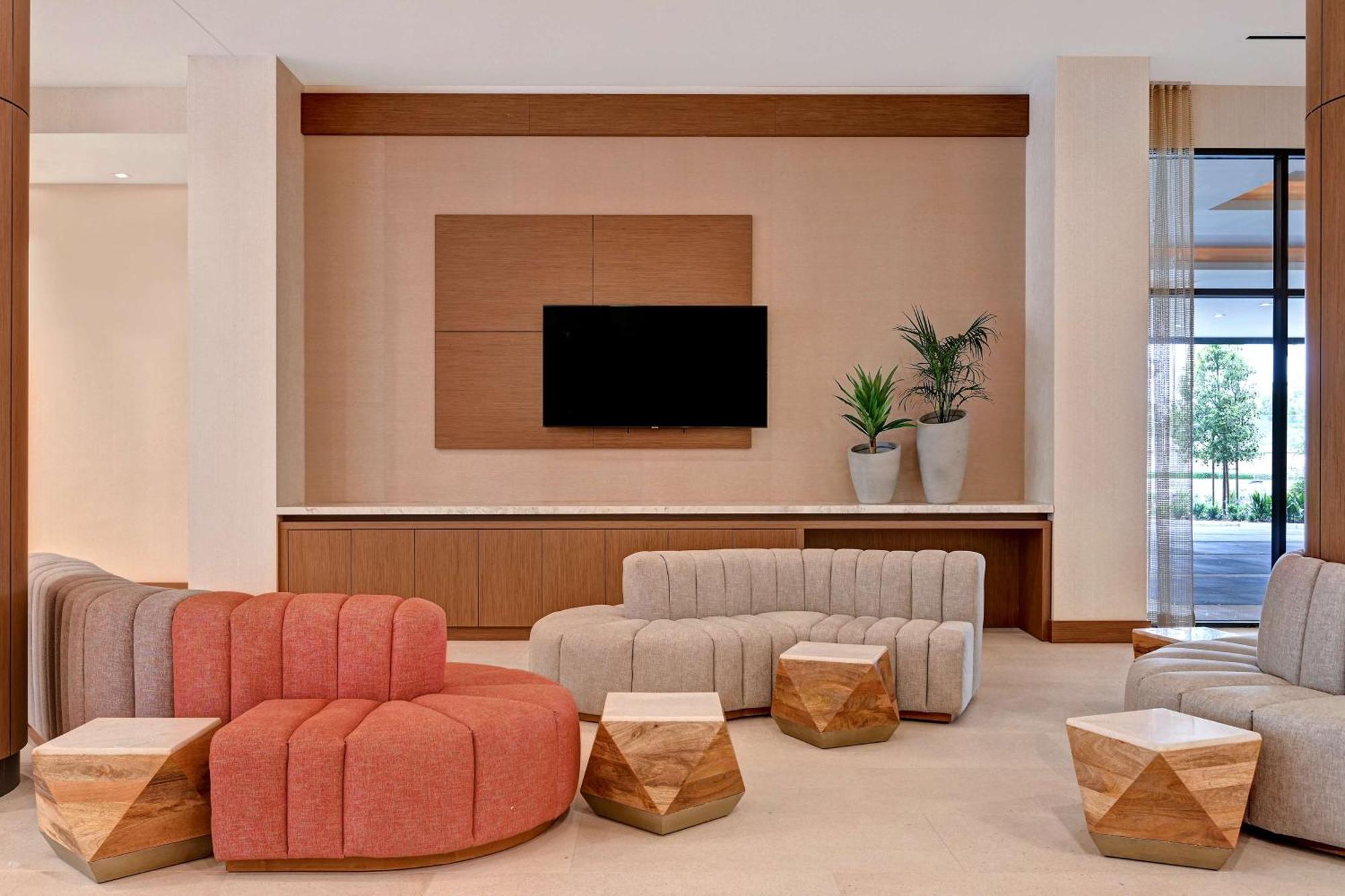 Hilton Garden Inn Anaheim Resort Dış mekan fotoğraf