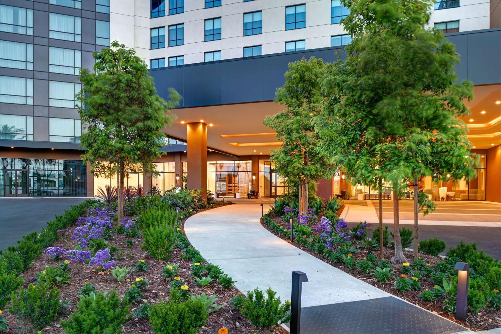 Hilton Garden Inn Anaheim Resort Dış mekan fotoğraf